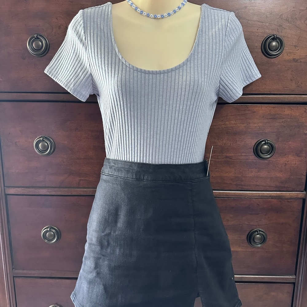 Express Heather Gray Ribbed Bodysuit
